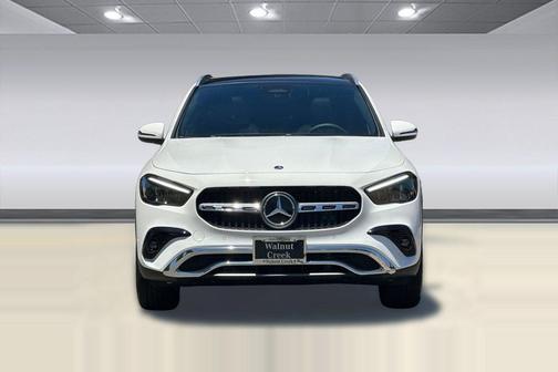 Polar White 2025 Mercedes-Benz GLA 250 4MATIC