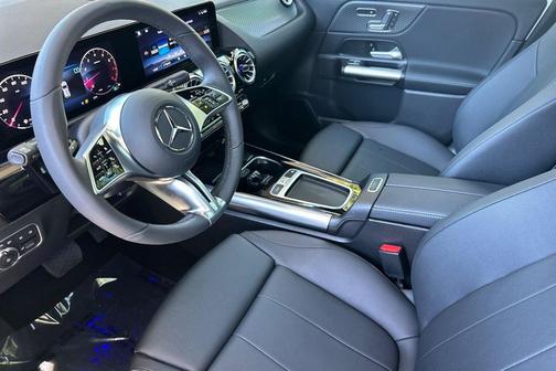 Polar White 2025 Mercedes-Benz GLA 250 4MATIC