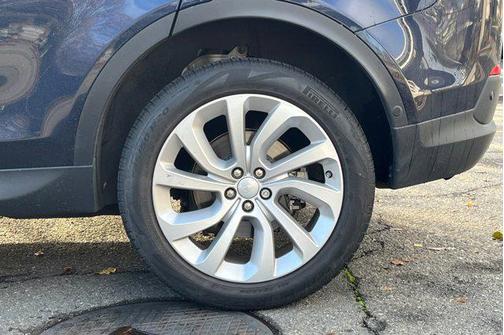 2021 Land Rover Discovery Sport SE