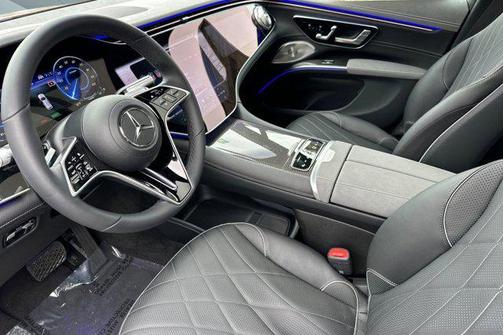 2026 Mercedes-Benz EQS 550 550