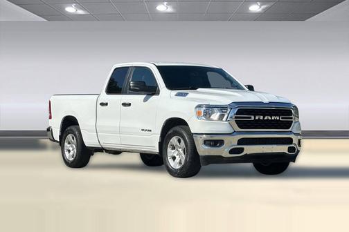 Bright White Clearcoat 2023 RAM 1500 Big Horn/Lone Star