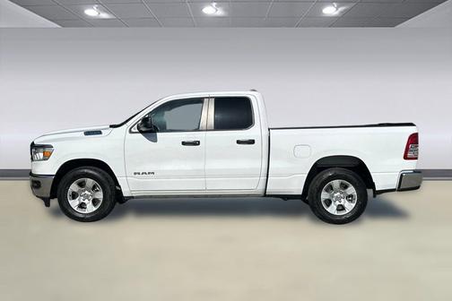 Bright White Clearcoat 2023 RAM 1500 Big Horn/Lone Star