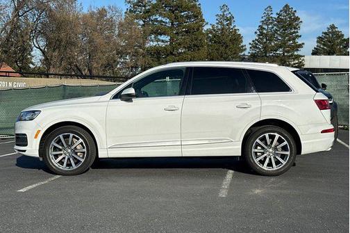 2018 Audi Q7 3.0T Premium Plus