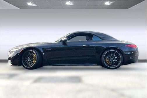 2022 Mercedes-Benz AMG SL 63 Base