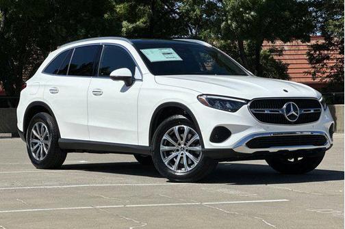 2025 Mercedes-Benz GLC 300 4MATIC