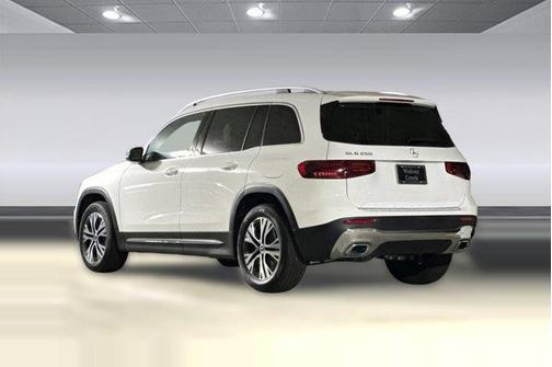 2026 Mercedes-Benz GLB 250 Base