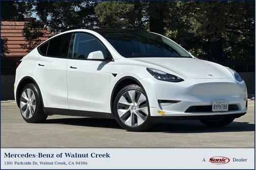 2021 Tesla Model Y Long Range Dual Motor All-Wheel Drive