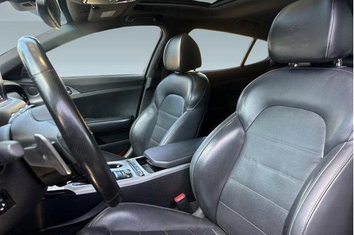 Panthera Metal 2020 Kia Stinger GT2