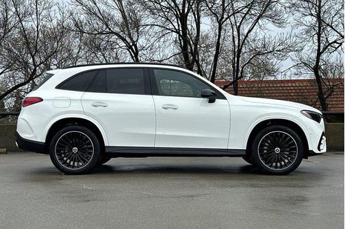 2025 Mercedes-Benz GLC 300 4MATIC