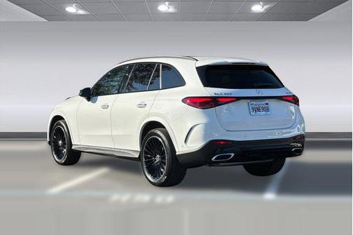 2025 Mercedes-Benz GLC 300 4MATIC