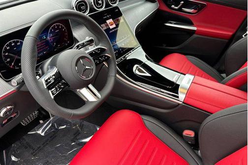 2025 Mercedes-Benz GLC 300 4MATIC