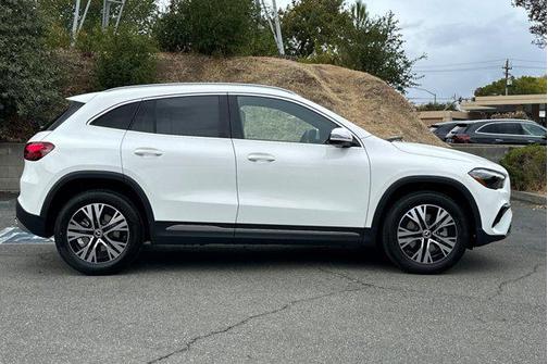 2026 Mercedes-Benz GLA 250 4MATIC