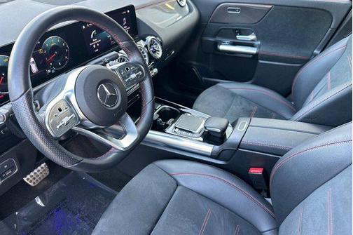 2022 Mercedes-Benz GLA 250 Base