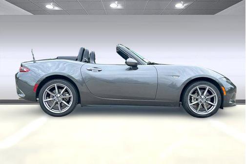 2022 Mazda MX-5 Miata Grand Touring