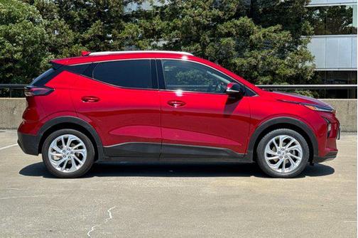 2023 Chevrolet Bolt EUV FWD LT