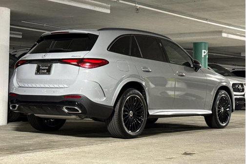 2025 Mercedes-Benz GLC 300 4MATIC