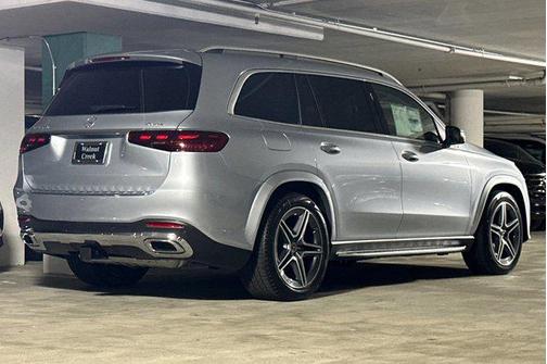 2025 Mercedes-Benz GLS 450 4MATIC