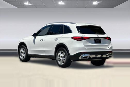 Polar White 2024 Mercedes-Benz GLC 300 4MATIC