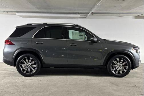 2025 Mercedes-Benz GLE 450e 4MATIC
