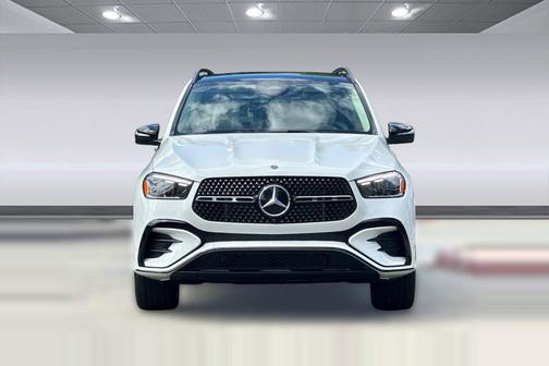 Polar White 2026 Mercedes-Benz GLE 450 4MATIC