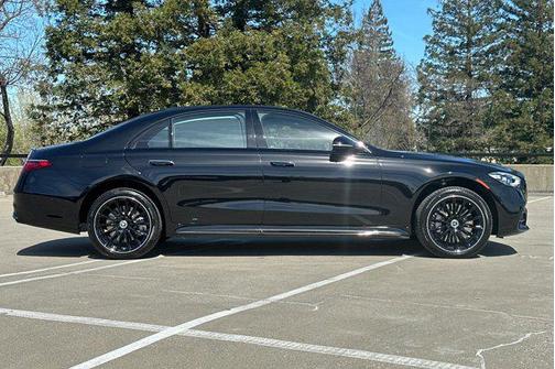2025 Mercedes-Benz S-Class 4MATIC