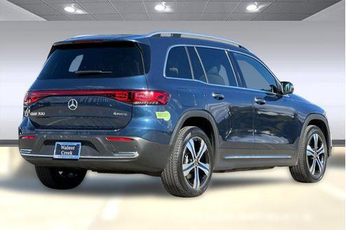 2023 Mercedes-Benz EQB 300 4MATIC
