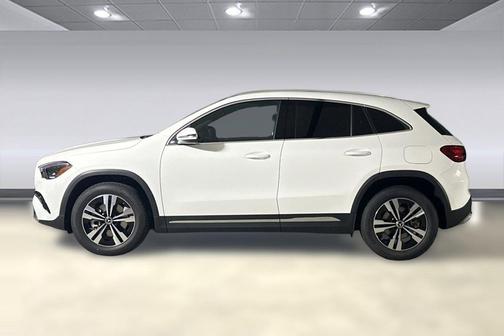 Polar White 2026 Mercedes-Benz GLA 250 4MATIC