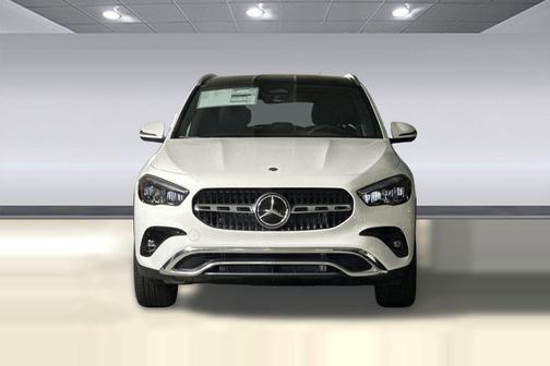 Polar White 2026 Mercedes-Benz GLA 250 4MATIC
