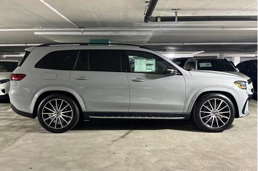 2025 Mercedes-Benz GLS 450 4MATIC