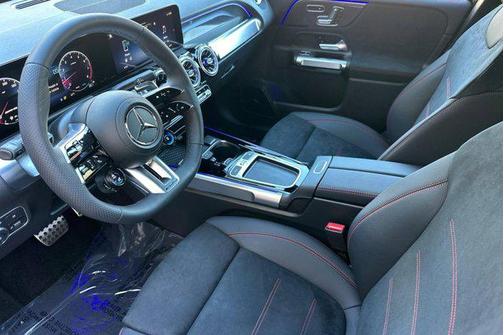 2026 Mercedes-Benz AMG GLB 35 4MATIC
