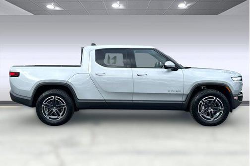 2025 Rivian R1T Adventure