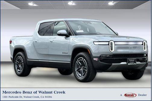 2025 Rivian R1T Adventure
