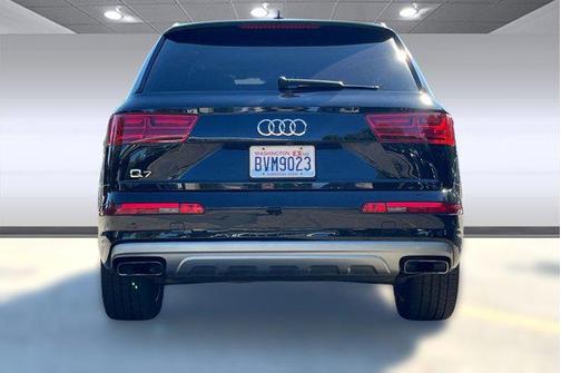 2019 Audi Q7 45 Premium Plus