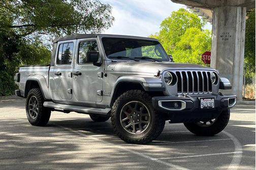 2020 Jeep Gladiator Overland