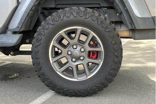 2020 Jeep Gladiator Overland