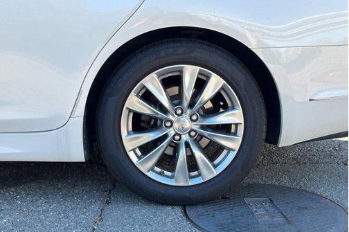 2013 INFINITI M37 Base