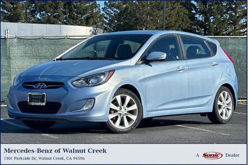 2013 Hyundai Accent SE