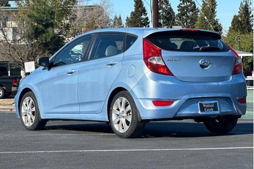 2013 Hyundai Accent SE