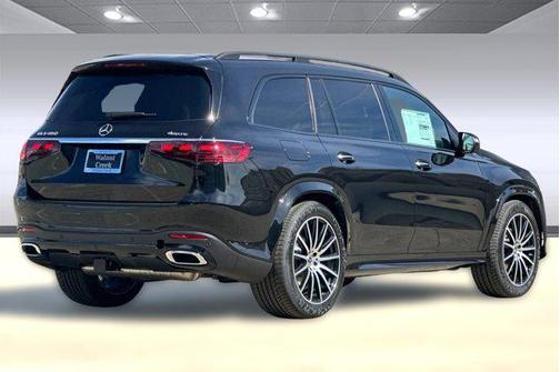 2025 Mercedes-Benz GLS 450 4MATIC