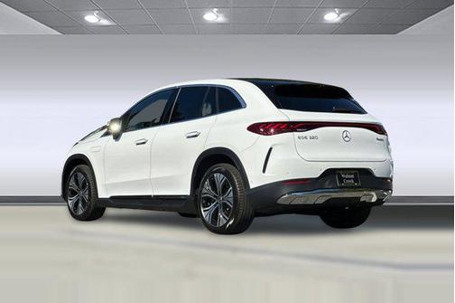 2026 Mercedes-Benz EQE 320 320