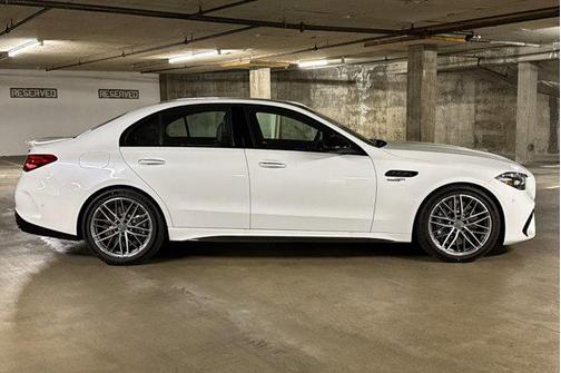 2024 Mercedes-Benz AMG C 63 S E Performance