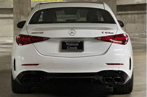 2024 Mercedes-Benz AMG C 63 S E Performance