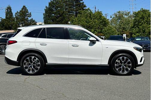 2025 Mercedes-Benz GLC 350e Base