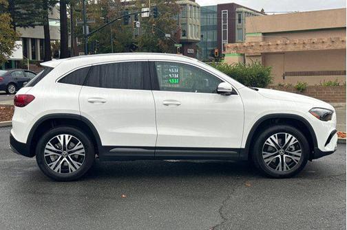 2026 Mercedes-Benz GLA 250 4MATIC