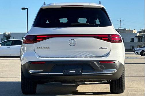 2024 Mercedes-Benz EQB 300 4MATIC