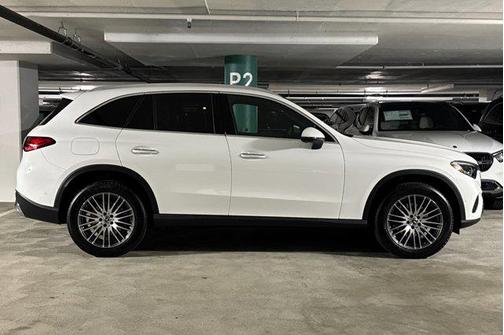 2026 Mercedes-Benz GLC 300 Base