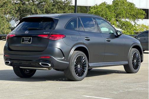 2025 Mercedes-Benz GLC 300 4MATIC