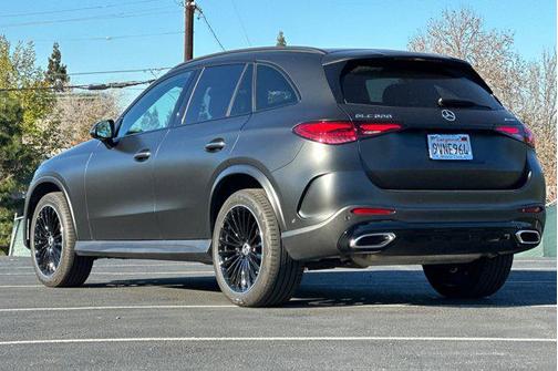 2025 Mercedes-Benz GLC 300 4MATIC