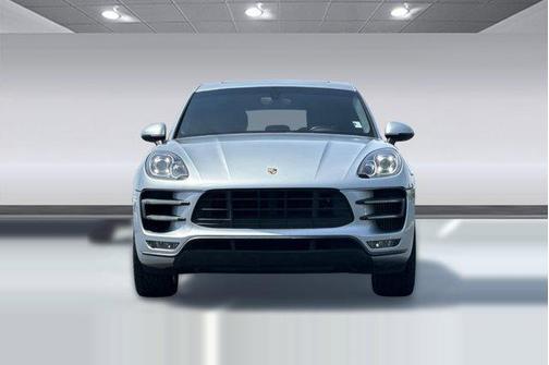 Rhodium Silver Metallic 2015 Porsche Macan Macan Turbo