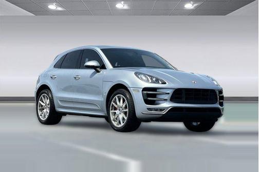 Rhodium Silver Metallic 2015 Porsche Macan Macan Turbo